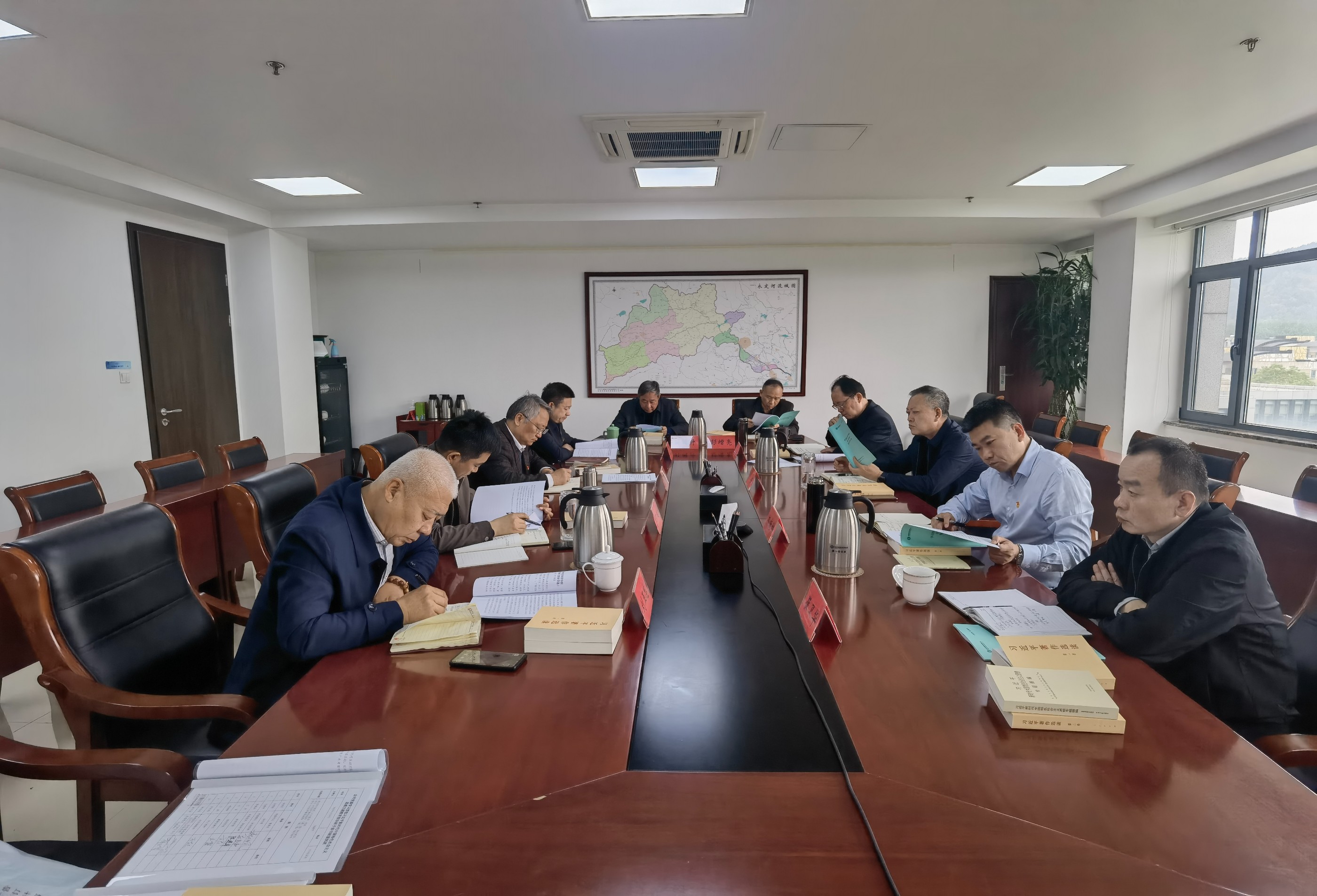 永定河流域公司學習貫徹習近平新時代中國特色社會主義思想主題教育領(lǐng)導班子讀書班開班