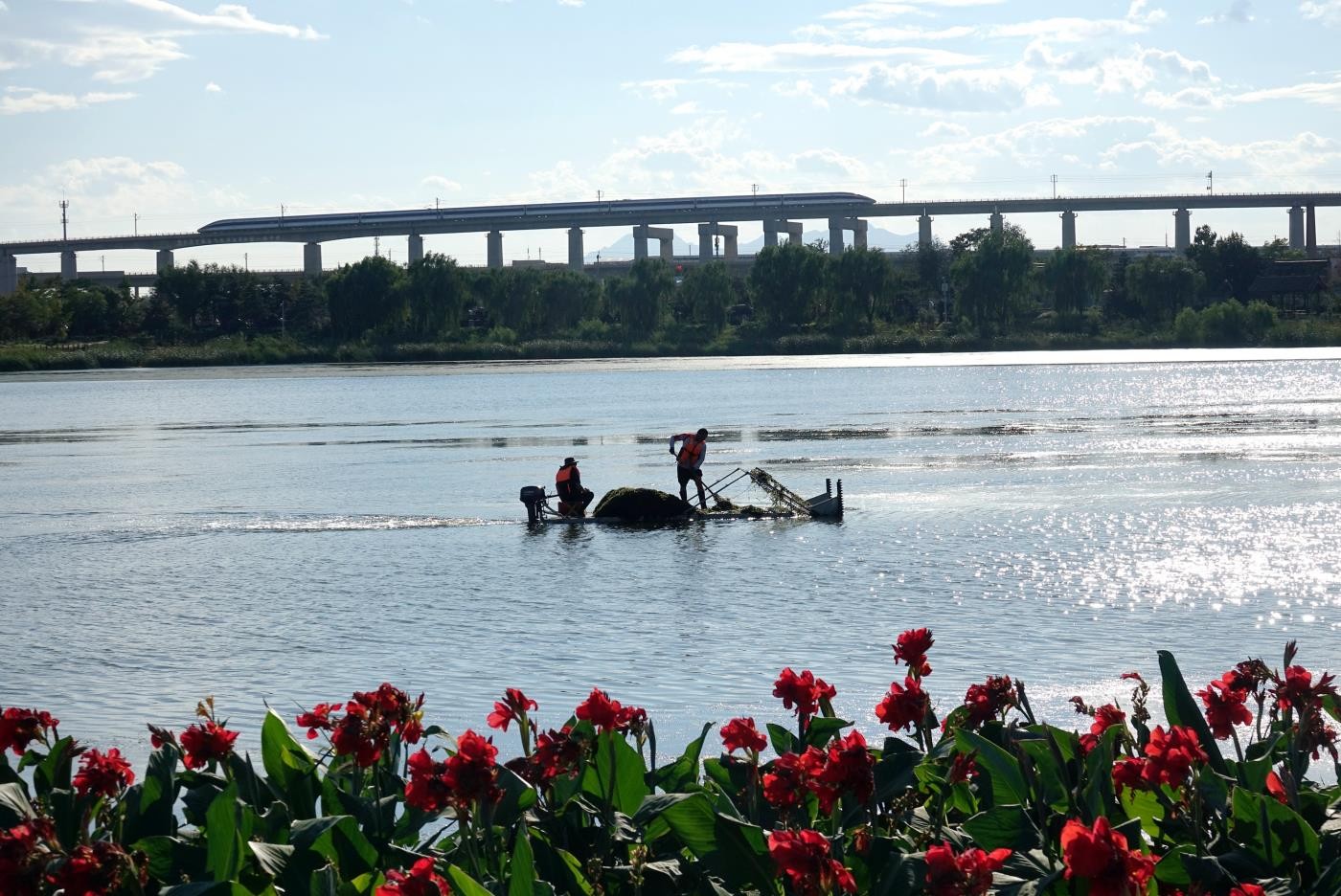 清潔盧溝保藍(lán)天